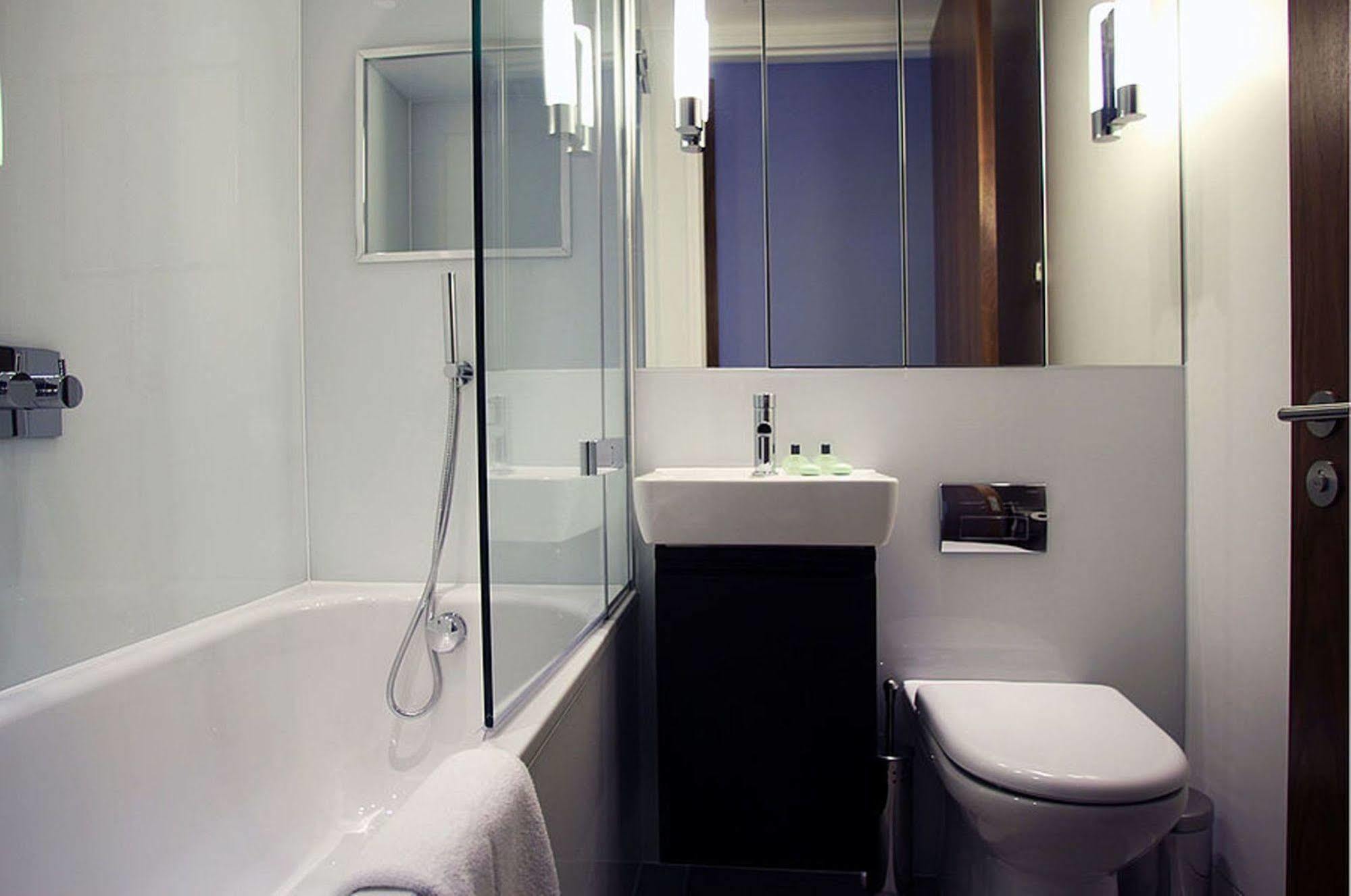 Hop Art House Serviced Apartments London Exterior photo
