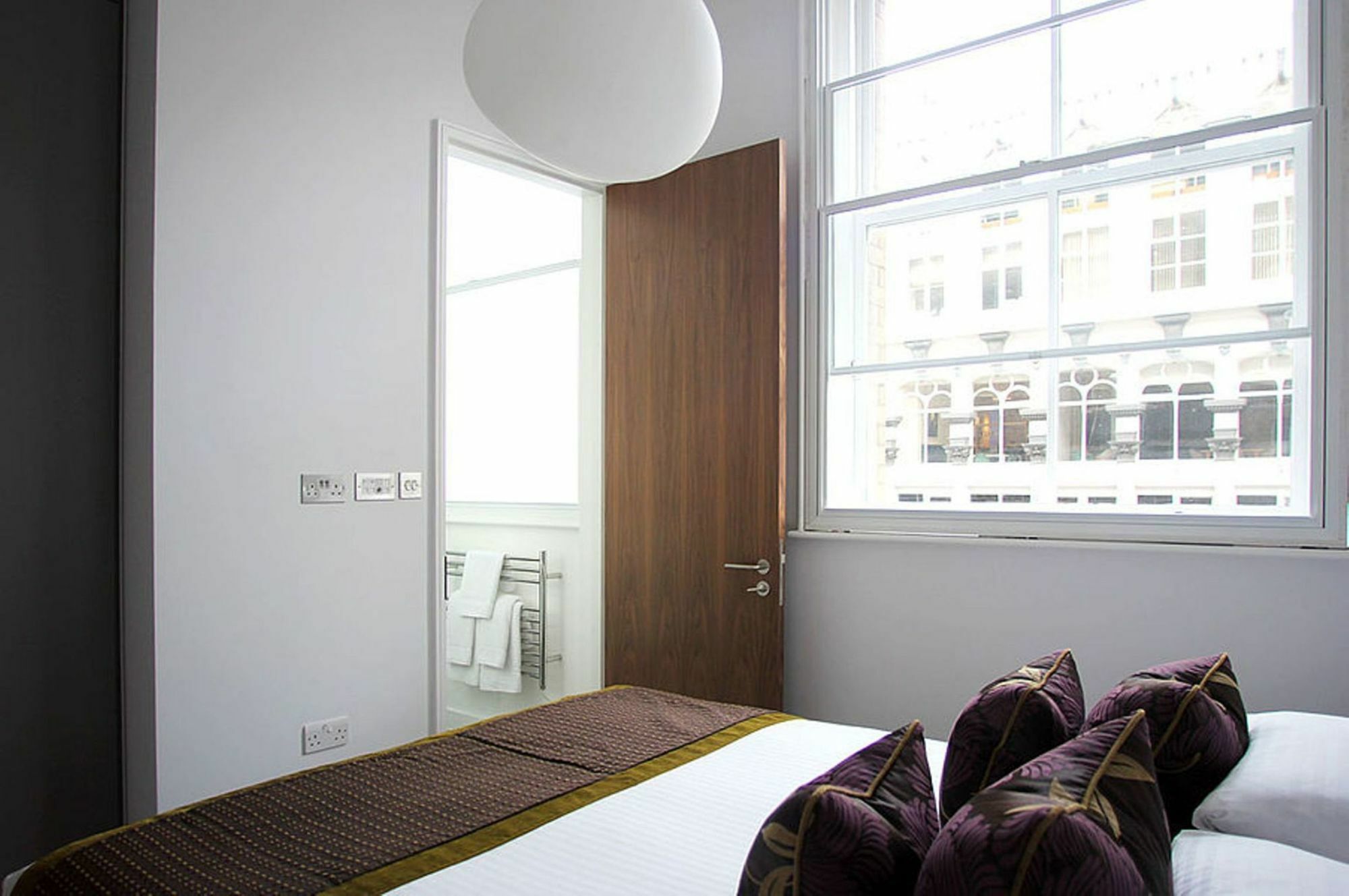 Hop Art House Serviced Apartments London Exterior photo